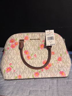 Michael Kors Cindy MD Dome Satchel Vanilla