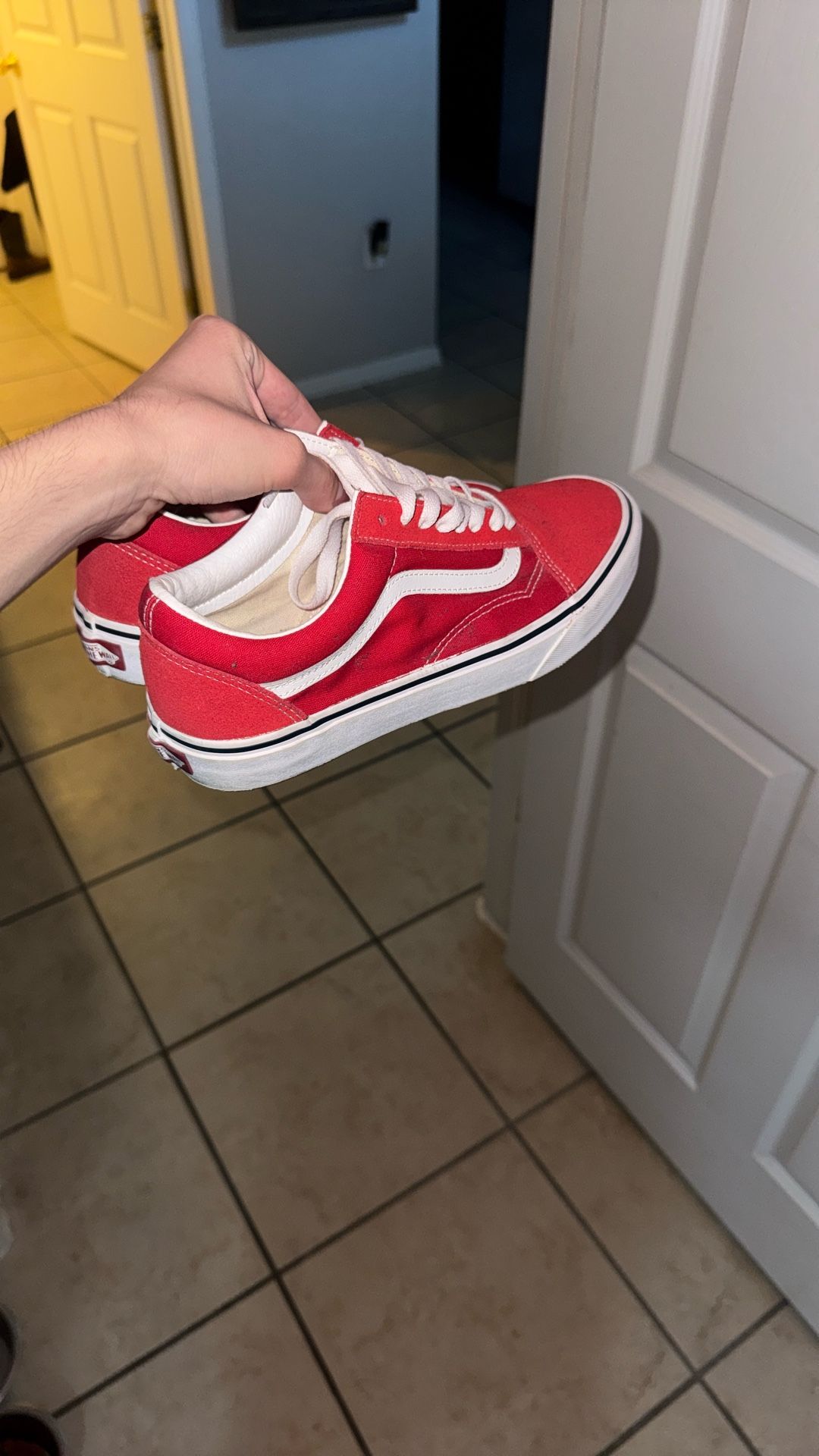 red vans old skool size 7.5