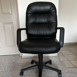 Office Chair For Sale - $75 Like New 