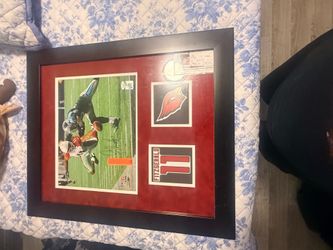 Framed Autographed Larry Fitzgerald Photo – Includes COA + Signing Proof