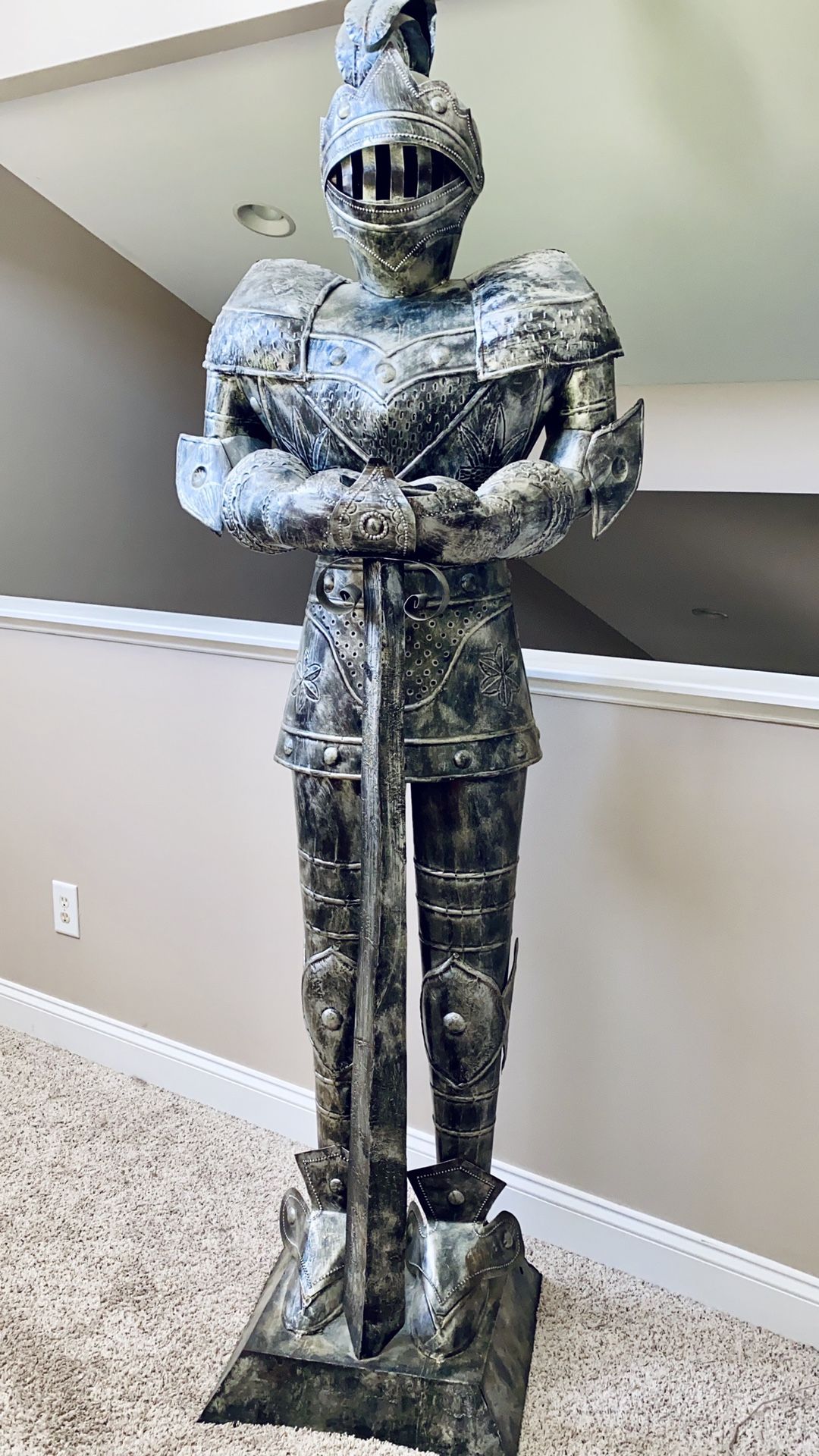 Beautifully Detailed, Aluminum Knight Sculpture