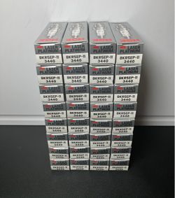 3440 BKR5EP-11 NGK | Laser Platinum Spark Plugs 32x