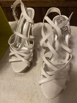 Womens White Kendall Sandals - Size 10 - By Charlotte Russe