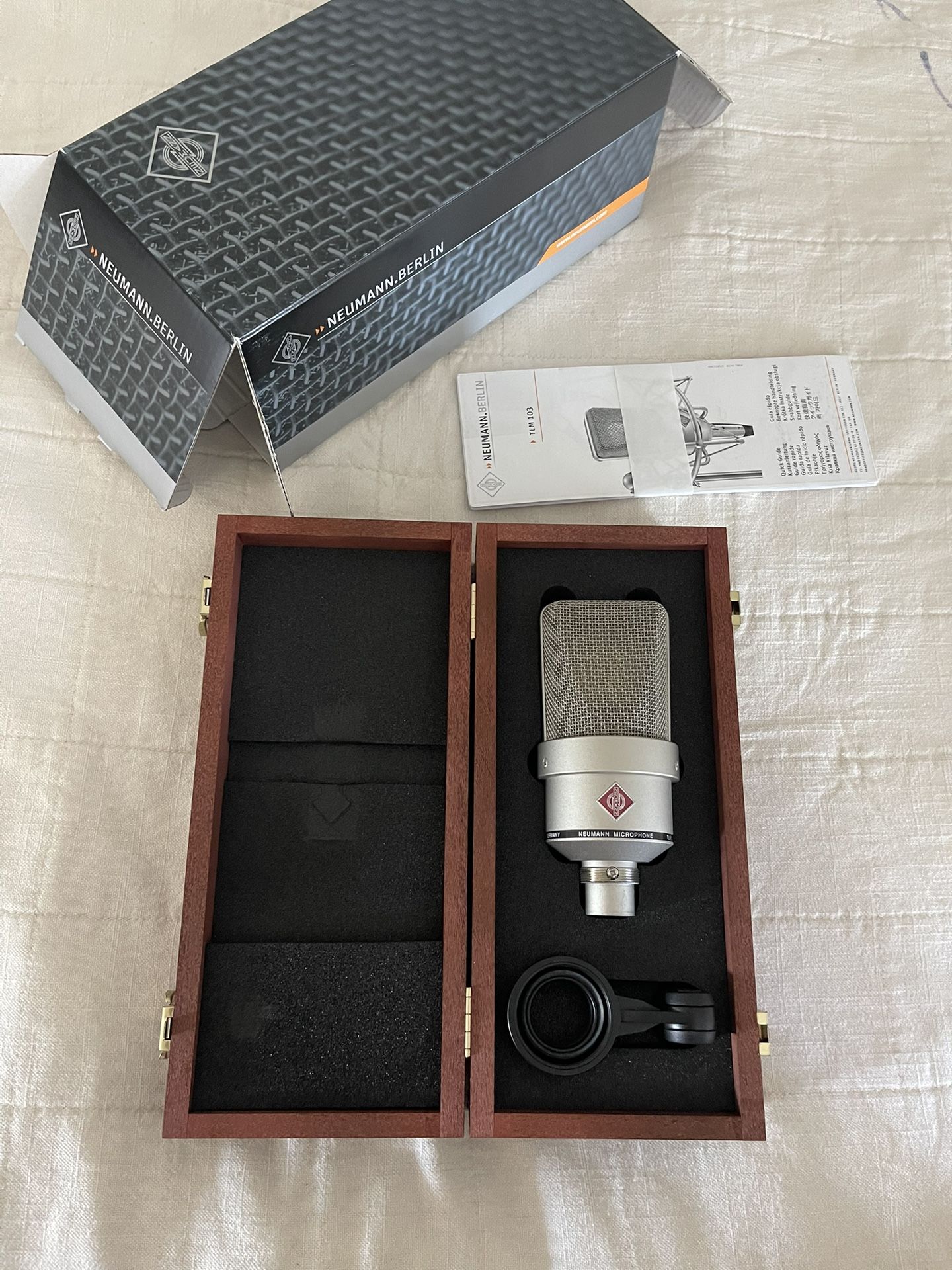 Neumann TOM 103 Professional Mic