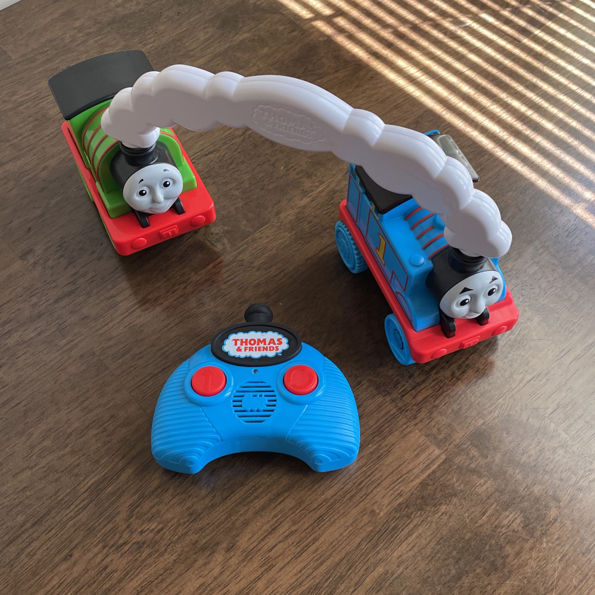 Thomas & Friends Race & Chase R/C, Remote Controlled Toy 
