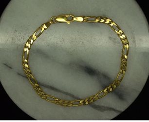 14k Solid Gold Fígaro Chain Link Bracelet