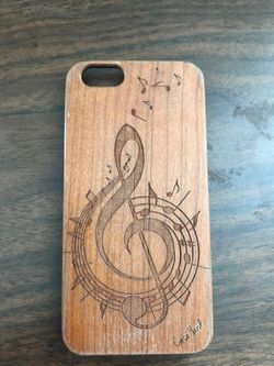 iPhone 6 wooden carved case