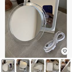 Parameters LED Light Up Makeup Travel Mirror 10x Rechargeable 