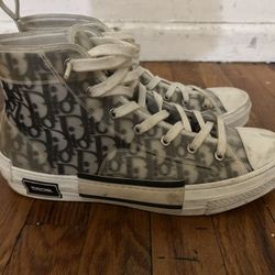 Dior Shoes