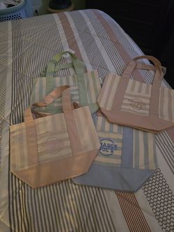 Stripped totes