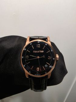 Luxury dress watch