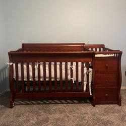 Baby Crib W/ Changing Table