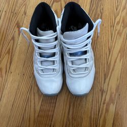 Jordan 11s 