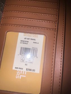 Micheal Kors wallet purse