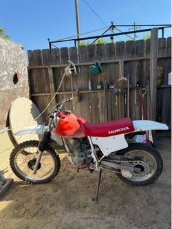 HONDA MOTOR CO.,LTD. MA DE IN JAPAN: 9/89: XR200R 1990 MODEL