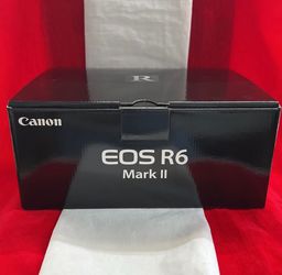 Canon EOS R6 Mark II Mirrorless Camera