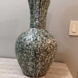 Mosaic Pattern Vase