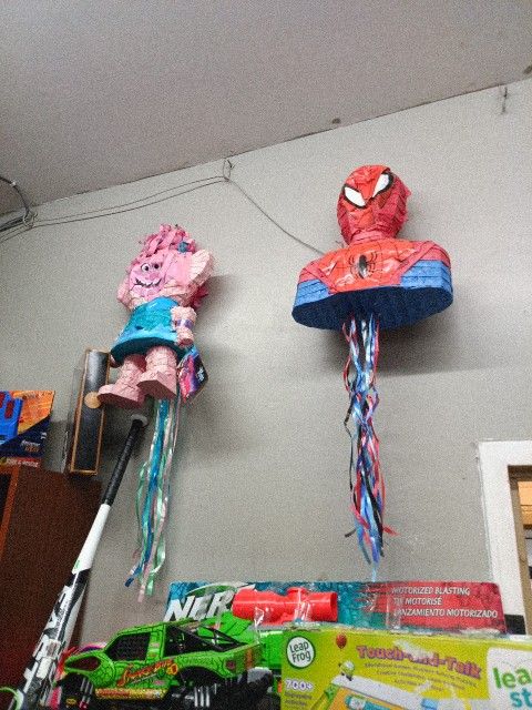 Pinatas