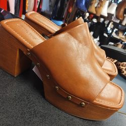 Gorgeous Brown Platform Heels/ Size 13/ New $30 Firm