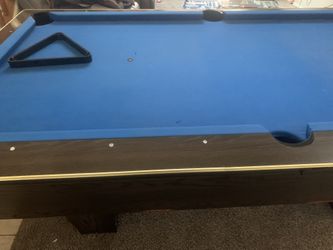 Pool table