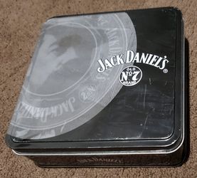Jack Daniels old no. 7 tin case