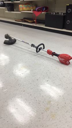 Milwaukee battery powered weed eater