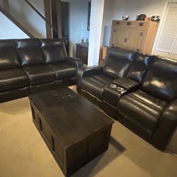 2pc  Leather Sofa with Table