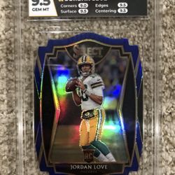 Jordan Love - 2020 Select Premier Level - Prizm Blue Die Cut #147- Mint HGA 9.5