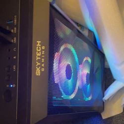 GAMING PC W/ Monitor 