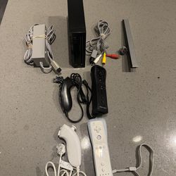 Wii Bundle – Loaded with games