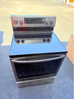 Lg 6.3 cu. ft. Smart Wi-Fi Enabled ProBake Convection® Electric Range with Air Fry & EasyClean®