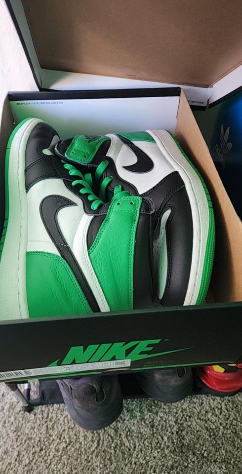 Men Size 9.5