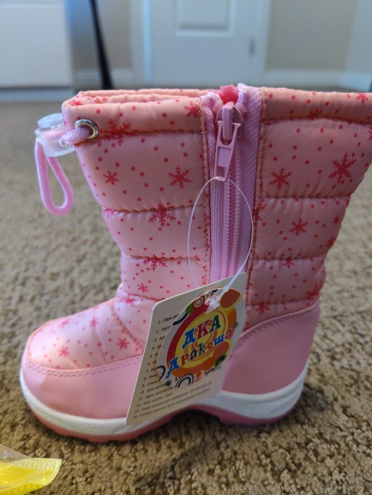 Kid's Girls Cold Weather Snow Boots new size 6