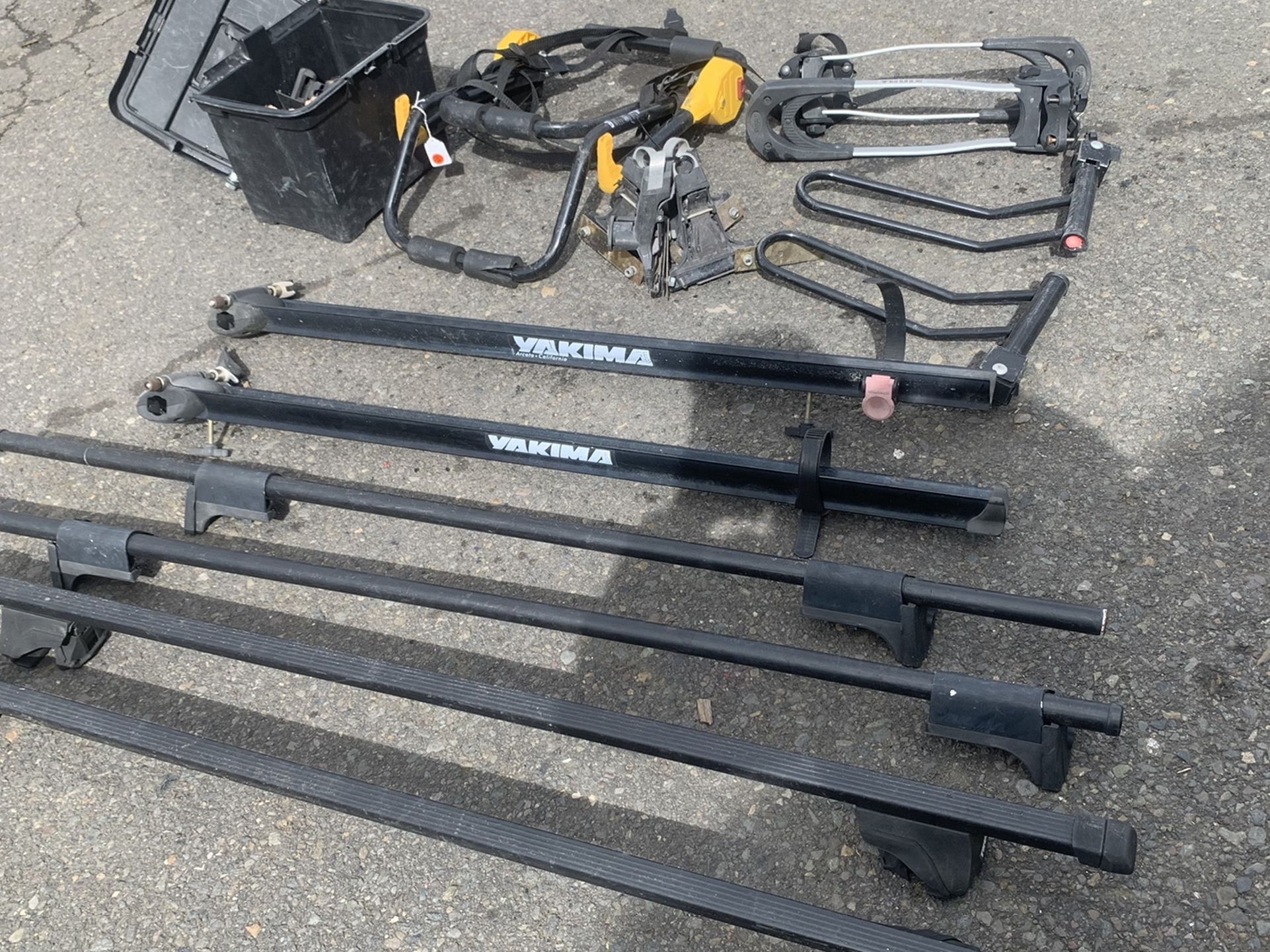 Thule Yakima Roof Rack Cross Bar Bike Kayak Trunk Rack Bundle