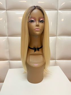 Synthetic hair wig-light blonde -Cosplay Halloween dress up costume-$45 new-peluca nueva