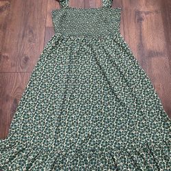 Womans Green And Black Dress Size Large #6