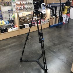 Sirui SQ75 Heavy-Duty Carbon Fiber Rapid System Tripod With VHS10 Head