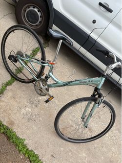 Schwinn Voyageur GS Comfort Bike