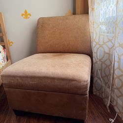 Free Chair