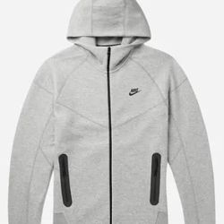 Grey Nike Tech Fleece