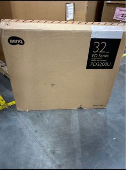 BenQ PD3200U 32-Inch Designer Monitor