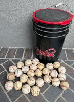 Bucket baseball ⚾️ hardball lot