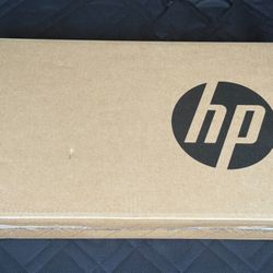 HP 15.6 inch Laptop PC 15-fd0215dx 16GB/512 GB SSD intel core i5-1334U ~ Brand New!
