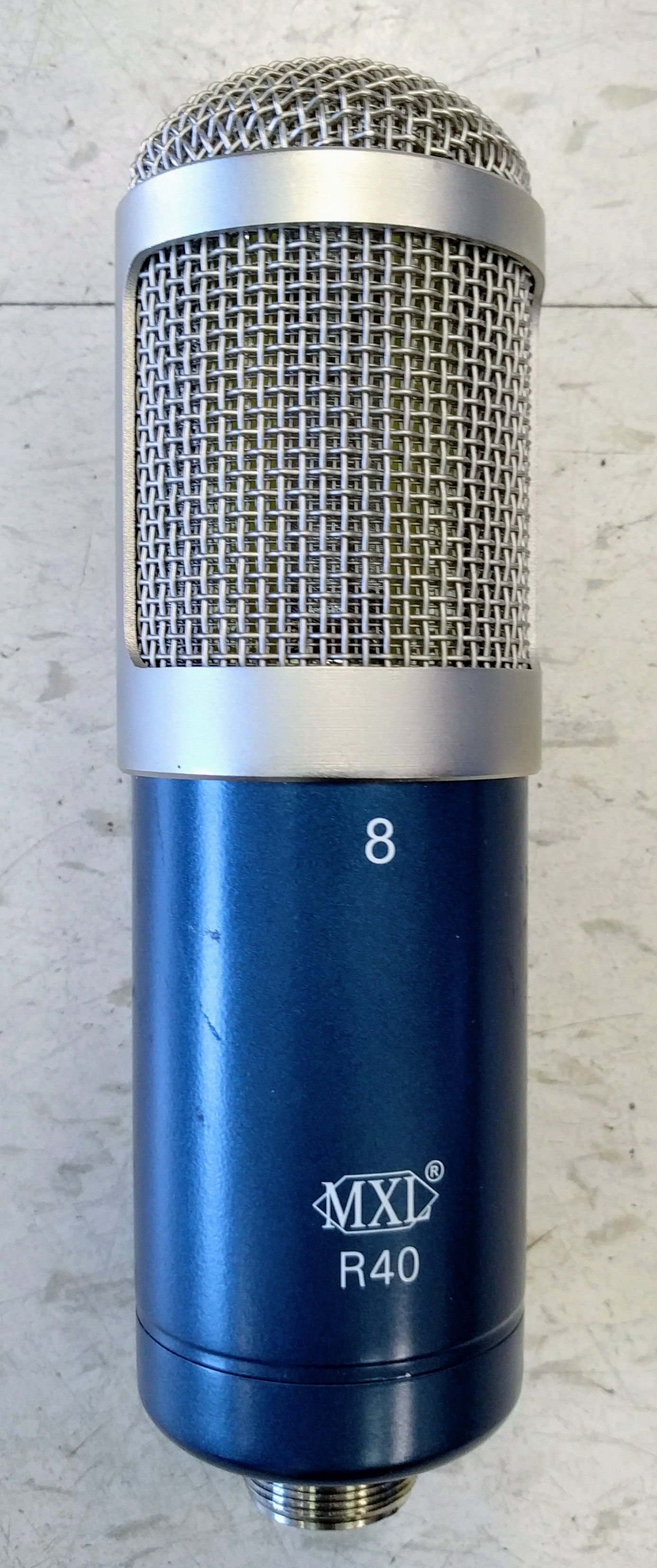MXL R40 Ribbon Microphone