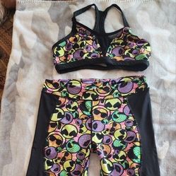 Zumba Bundle Capri & Sports Bra
