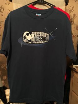 Peanuts shirts. Men’s Large