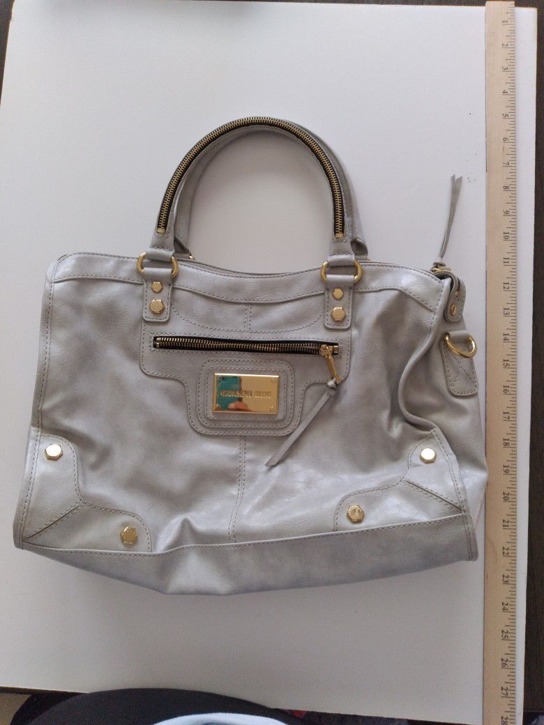 Authentic Designer Leather Giani Bernini Handbag for Sale in Fort Worth ...