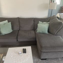 Sectional Couch 