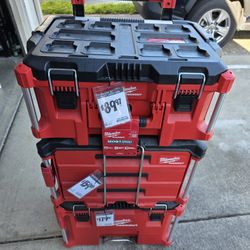 Milwaukee PACKOUT Tool Box Set with NEW Low Handle Rolling Tool Box. Brand New 