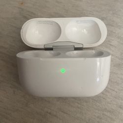 Apple AirPod Pros (second Generation) CASE ONLY!!!